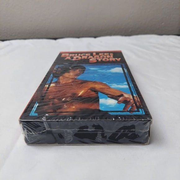 The Legend of Bruce Lee Collectors Series 5 Tape Box Set VHS 1997 EUC - Picture 9 of 10